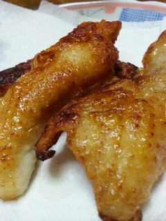 鶏皮をパリッとシンプルに焼きました!-レシピのメイン写真