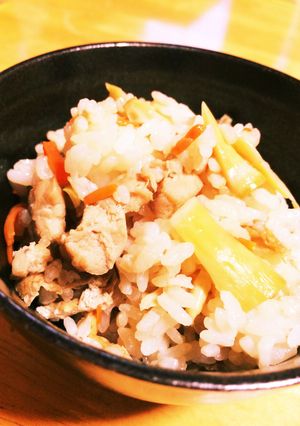 混ぜるだけ！うんま〜タケノコご飯♡-レシピのメイン写真