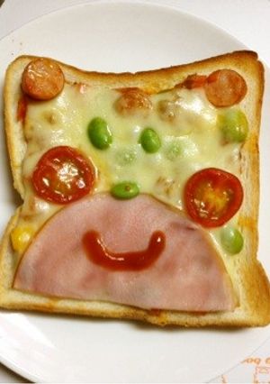 笑顔広がる☆くまさんピザトースト-レシピのメイン写真