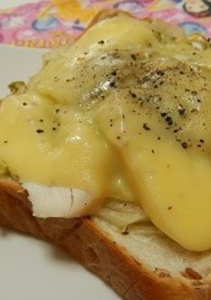 サラダなチーズトースト-レシピのメイン写真