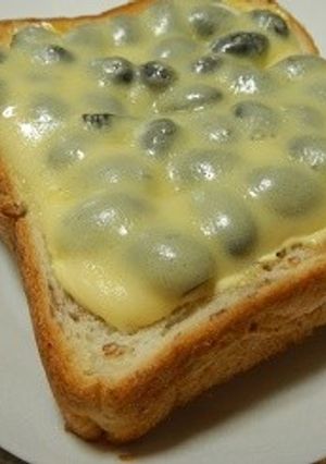 黒豆チーズトースト-レシピのメイン写真