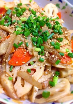 食べ応えアリ！豚肉入り蓮根のきんぴら-レシピのメイン写真