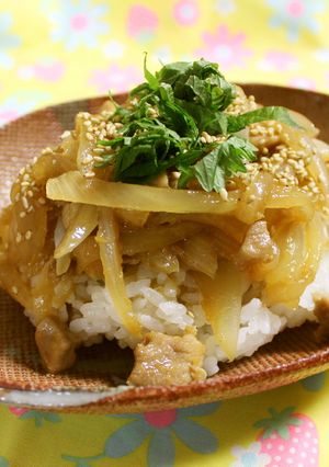 鳥もも肉で生姜焼きdon♪-レシピのメイン写真