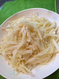 細切りジャガイモのバター炒め-レシピのメイン写真
