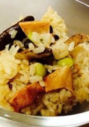 イカの乾き物で炊き込みご飯-レシピのメイン写真