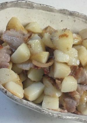 新ジャガと豚バラのカリカリ炒め-レシピのメイン写真