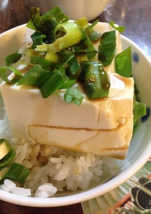 夏にさっぱり♪冷や奴丼-レシピのメイン写真