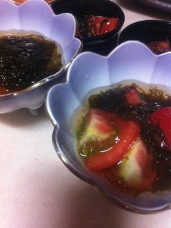 もずくとトマトの酢の物-レシピのメイン写真