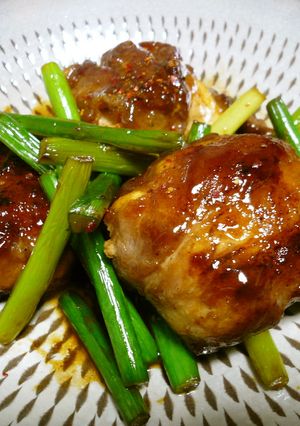 豚肉巻き豆腐とにんにくの芽の炒め物-レシピのメイン写真