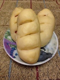 成型…?フランスパン風ウインナーパン-レシピのメイン写真