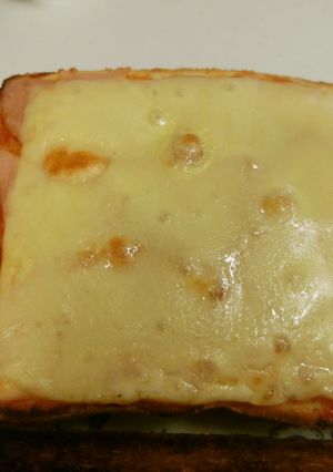 ピザ風トースト-レシピのメイン写真