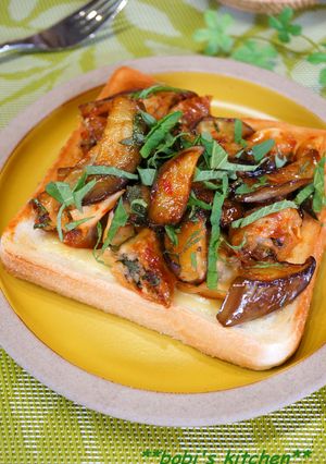 ボリュームあり*麻婆茄子風トースト*-レシピのメイン写真