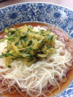 きゅうりの炒め物のせ、ぶっかけ素麺-レシピのメイン写真