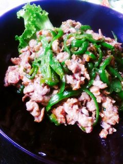 ピーマンと豚こま肉のオイスター炒め-レシピのメイン写真