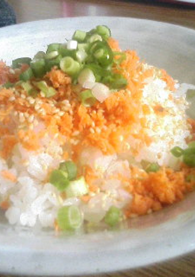 ☆簡単まいう～鮭フレーク丼☆-レシピのメイン写真