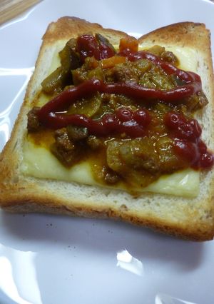 キーマカレーのチーズトースト-レシピのメイン写真