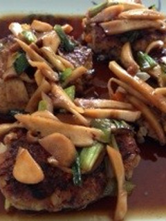 豆腐ハンバーグの和風甘辛ソース添え-レシピのメイン写真