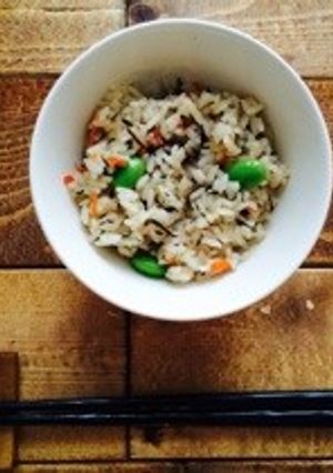 優しい味＊栄養たっぷりひじきご飯-レシピのメイン写真