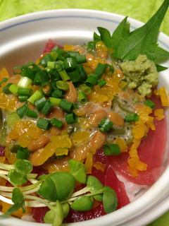 簡単♪ ネバとろ〜マグロ丼-レシピのメイン写真
