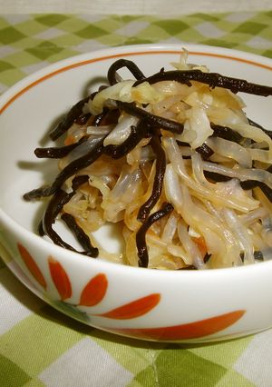 長ひじきと梅干しの煮物-レシピのメイン写真