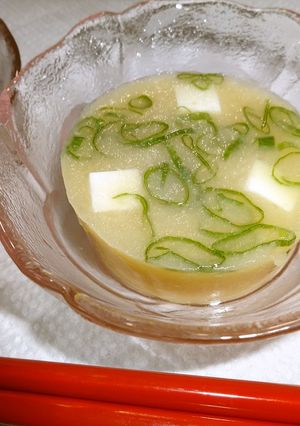 ツルリ・ヒンヤリ食べる味噌汁-レシピのメイン写真