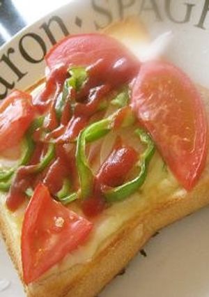 簡単　食パンでピザトースト風-レシピのメイン写真