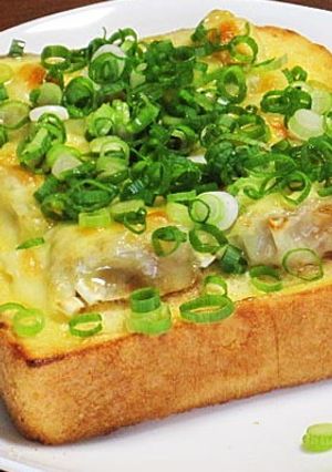 焼売でヤムチャ風トースト-レシピのメイン写真