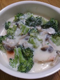 鮭とブロッコリーのミルクシチュー-レシピのメイン写真