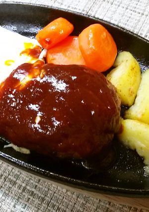 簡単　洋食屋のスパイシーハンバーグ-レシピのメイン写真