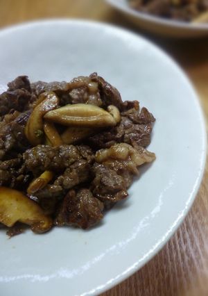 牛肉と生シイタケの山椒風味の炒め物-レシピのメイン写真