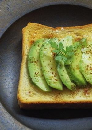 アボガド粉しょうゆトースト-レシピのメイン写真