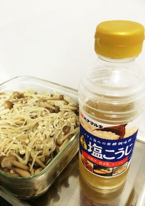 液体塩こうじで☆塩麹きのこ-レシピのメイン写真