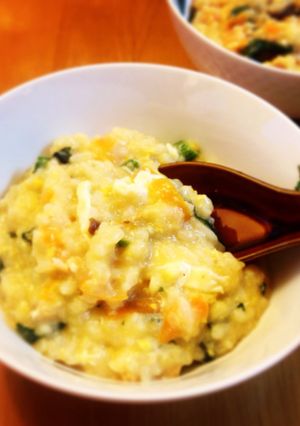 野菜で栄養も☆風邪の時に食べたいお粥-レシピのメイン写真