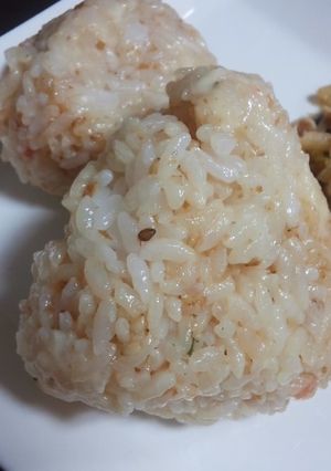 おかかとチーズのおにぎり-レシピのメイン写真