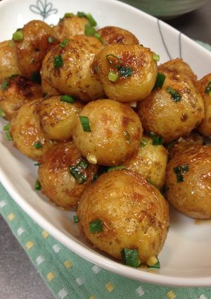 レンジで簡単！小粒ジャガイモの甘味噌絡め-レシピのメイン写真