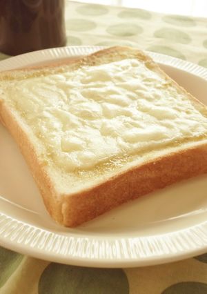 やみつき✿蜂蜜わさび✿チーズトースト-レシピのメイン写真