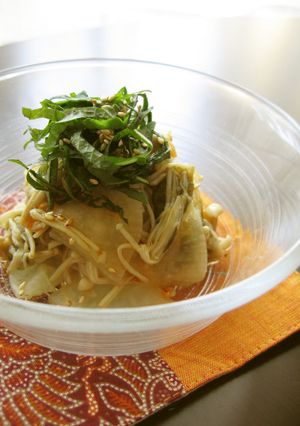ラー油ピリリ☆きのこ野菜のとろろ昆布和え-レシピのメイン写真