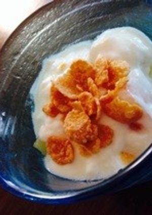 朝にフルーツたっぷりヨーグルト♪-レシピのメイン写真