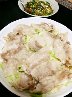レンジで簡単!キャベツともやしの豚蒸し-レシピのメイン写真
