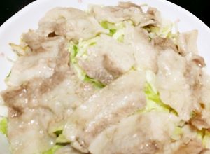 レンジで簡単！キャベツともやしの豚蒸し-レシピのメイン写真