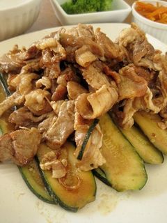 ズッキーニと豚肉の炒め物-レシピのメイン写真