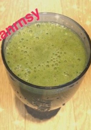 朝食にグリーンスムージー-レシピのメイン写真