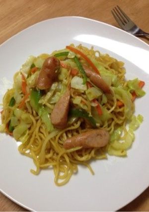 野菜いっぱいカレー焼きそば(^-^)-レシピのメイン写真
