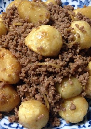 揚げジャガイモのそぼろ煮-レシピのメイン写真
