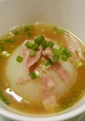 まるごと新玉ねぎのスープ-レシピのメイン写真
