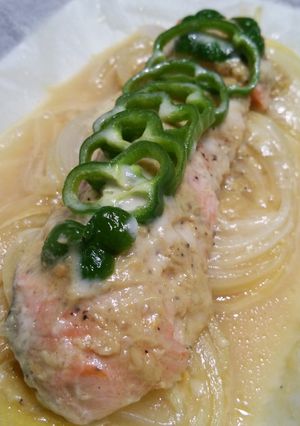 フライパンで簡単♪鮭の包み焼き☆-レシピのメイン写真