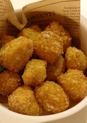 つまみ食い必須☆カレー味ポテトのフライ-レシピのメイン写真