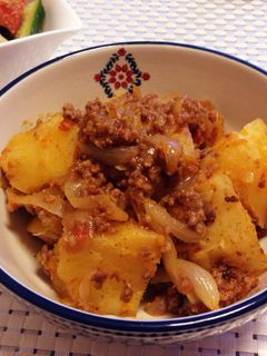 じゃがいもとひき肉のトマト煮込み-レシピのメイン写真