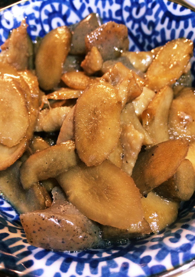 家計に優しい鶏の皮の煮物-レシピのメイン写真