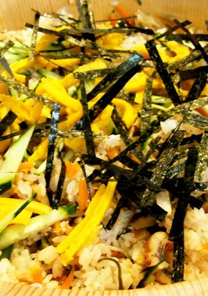 卵不使用★鰻入りちらし寿司-レシピのメイン写真
